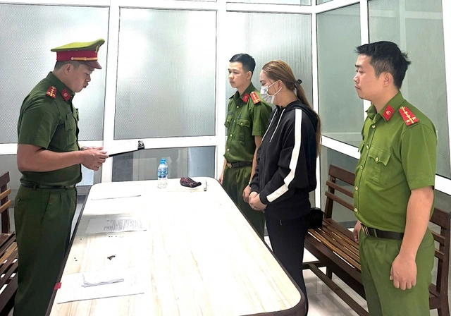 Khởi tố nữ giám đốc sản xuất, buôn bán kem dưỡng da & chống nắng giả