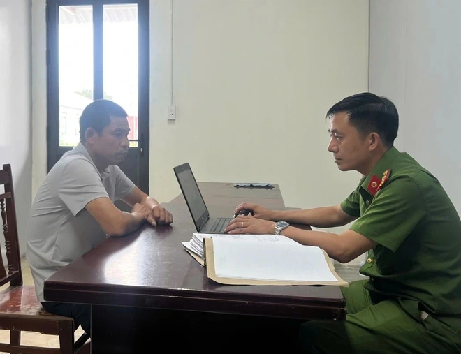 Bắt tạm giam giám đốc và chủ xưởng sau vụ cháy khiến 6 người tử vong ở Hưng Yên