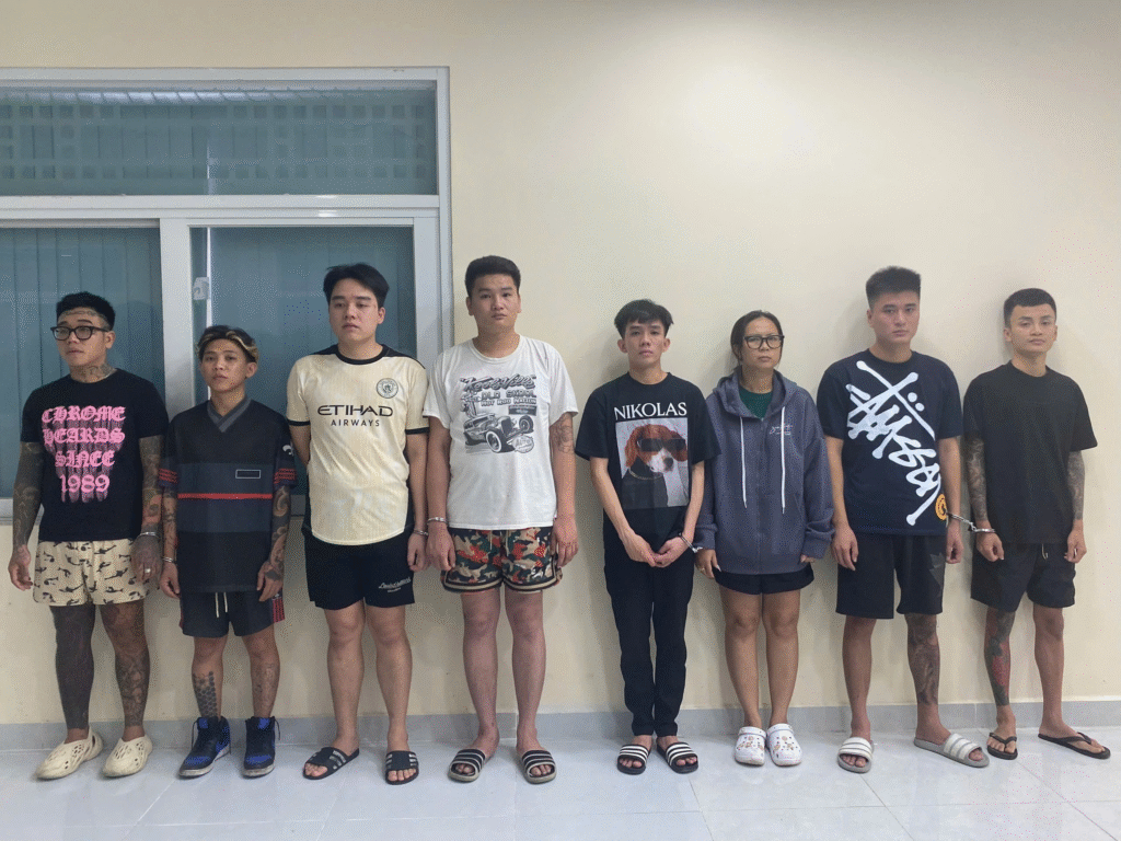 Khởi tố 8 người trong đường dây "bóng cười" trăm tỷ tại TP. Hồ Chí Minh