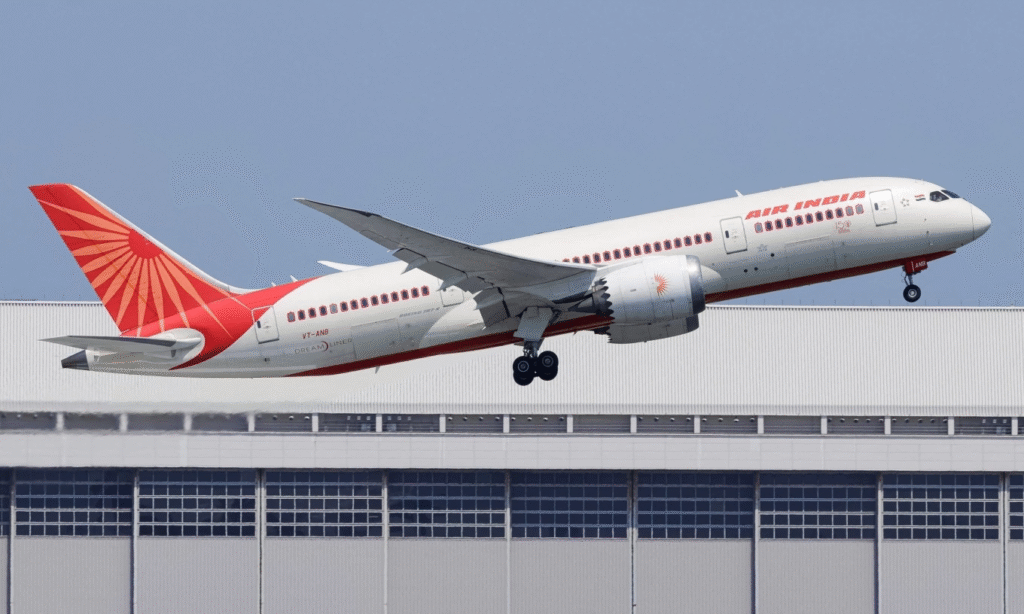 Ấn Độ yêu cầu kiểm tra khóa công tắc nhiên liệu trên loạt máy bay Boeing